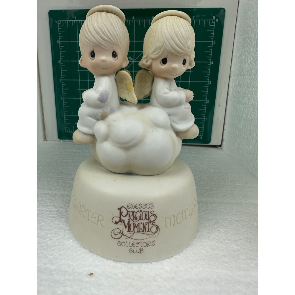 Precious Moments Music Box Charter Member Enesco Angels But Love Goes On Forever